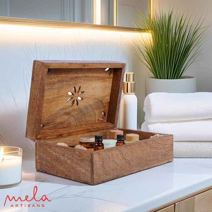 Mela Artisans Wooden Keepsake Box | Light Burnt Mango Wood Memory box | Photo Storage Box with Hinged Lid | Decorative Storage Box | Extra Large | 10.5x7.5x4 Inch