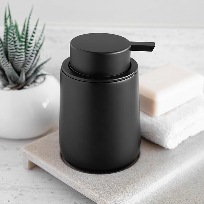 Matte Black Round Soap Dispenser for Kitchen & Bathroom – 9 oz Refillable Resin Pump Bottle for Dish Soap, Hand Soap, Shampoo, Conditioner – Modern Countertop Dispenser with Non-Slip Protective Pads