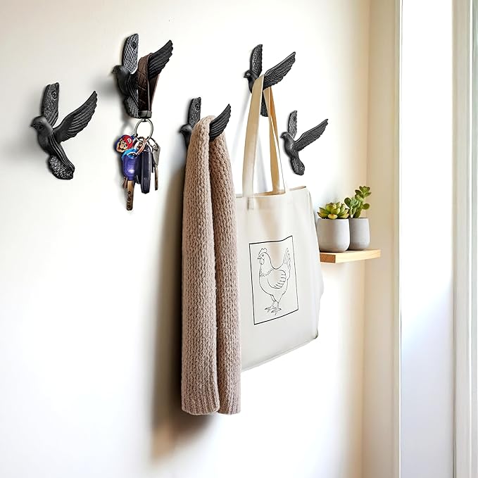 Ambipolar Flying Style Iron Cast Decorative Pigeon Bird Wall Mounted Coat Hooks, 5 Pieces, Black