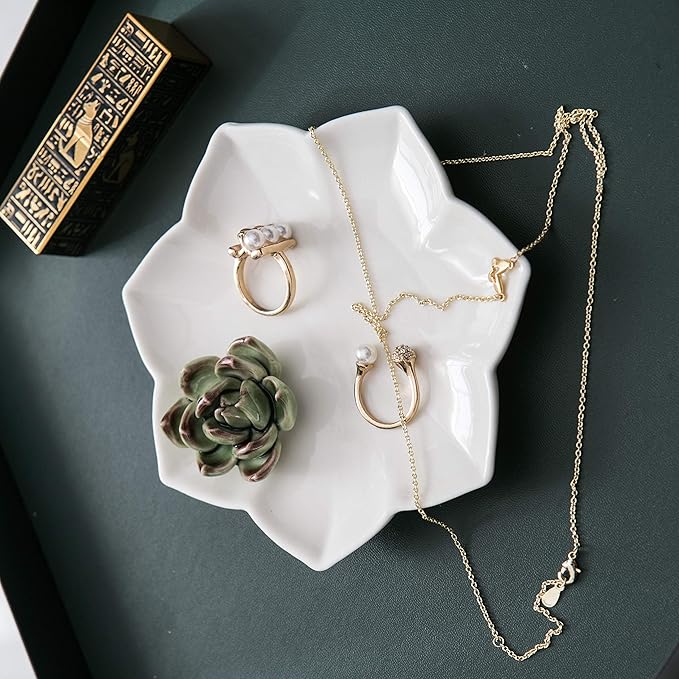 Kimdio Ring Holder Succulents Jewelry Dish Trinket Tray Necklace and Earring Holder for Women Home Decor Birthday Wedding Gift for Mom, Friend, Girlfriend