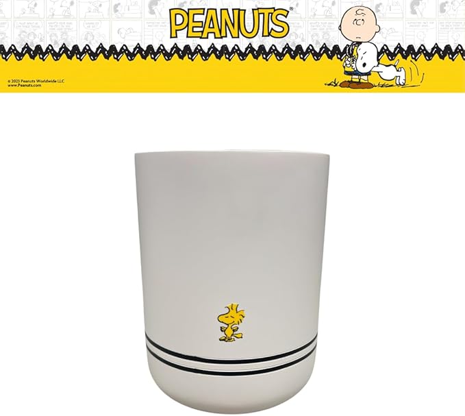 Peanuts Snoopy Kids Toothbrush Holder - Makeup Brushes/Pens Tumbler, (Official Peanuts Product) by Franco Collectibles