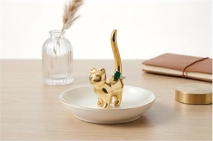 ROSA&ROSE Cat Ring Holder Jewelry Dish, Ceramic Trinket Tray with Gold Cat Ring Stand, Decorative Jewelry Organizer Plate for Rings Earrings Necklace, Vanity Tabletop Jewelry Storage