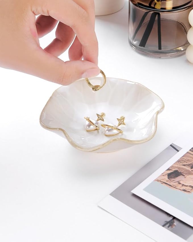 2PCS Lotus Leaf Shape Ring Holder Dish, Small Key Bowl, Ceramic Trinket Tray Jewelry Dish Organizing Necklace Earrings for Mom Friend Sister, All Jewelries Are NOT Included. White +Pink.â¦