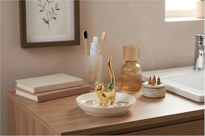 ROSA&ROSE Cat Ring Holder Jewelry Dish, Ceramic Trinket Tray with Gold Cat Ring Stand, Decorative Jewelry Organizer Plate for Rings Earrings Necklace, Vanity Tabletop Jewelry Storage