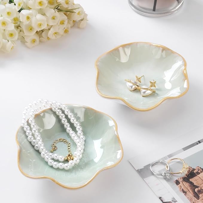 2PCS Lotus Leaf Shape Ring Holder Dish, Small Key Bowl, Ceramic Trinket Tray Jewelry Dish Organizing Necklace Earrings for Mom Friend Sister, All Jewelries Are NOT Included, Light Green.â¦