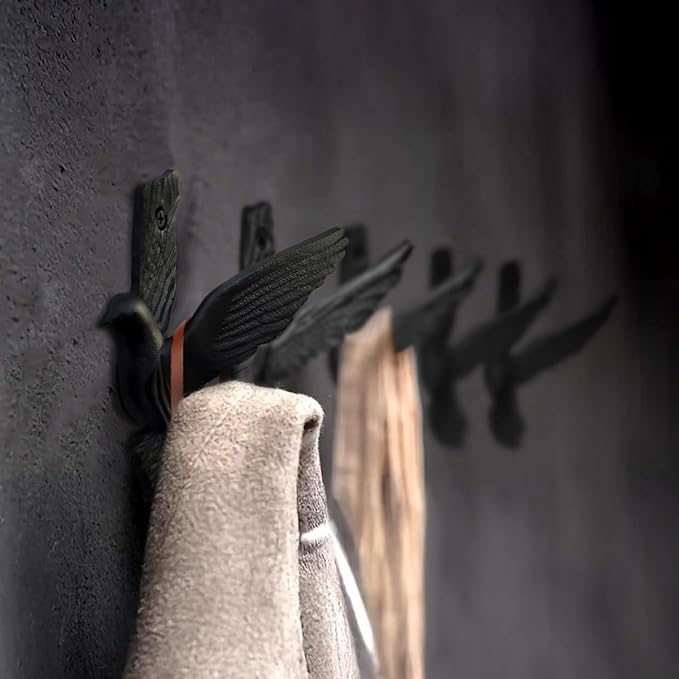 Ambipolar Flying Style Iron Cast Decorative Pigeon Bird Wall Mounted Coat Hooks, 5 Pieces, Black