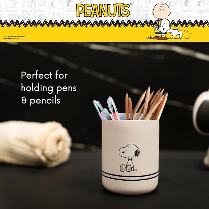 Peanuts Snoopy Kids Toothbrush Holder - Makeup Brushes/Pens Tumbler, (Official Peanuts Product) by Franco Collectibles