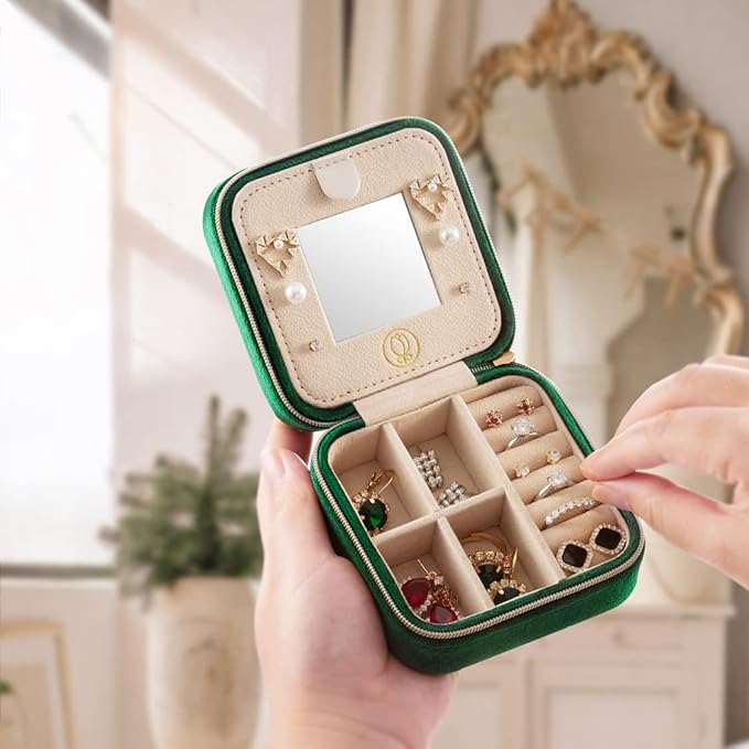 Plush Velvet Travel Jewelry Case, Travel Jewelry Organizer, Jewelry Travel Case,Travel Jewelry Box,Small Jewelry Case,Jewelry Travel Box, Earring Organizer with Mirror - Periwinkle 4packs