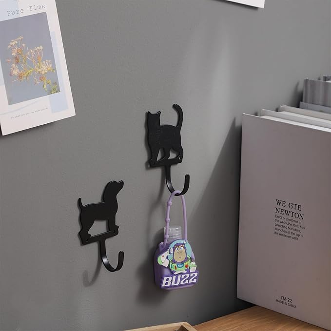 NIKKY HOME Black Dog Hook Cute Cat Hook Set of 2 Decorative Wall Mounted Coat Hook Vintage Holder for Hanging Jackets Clothes Hats Towel Purses Robes Keys