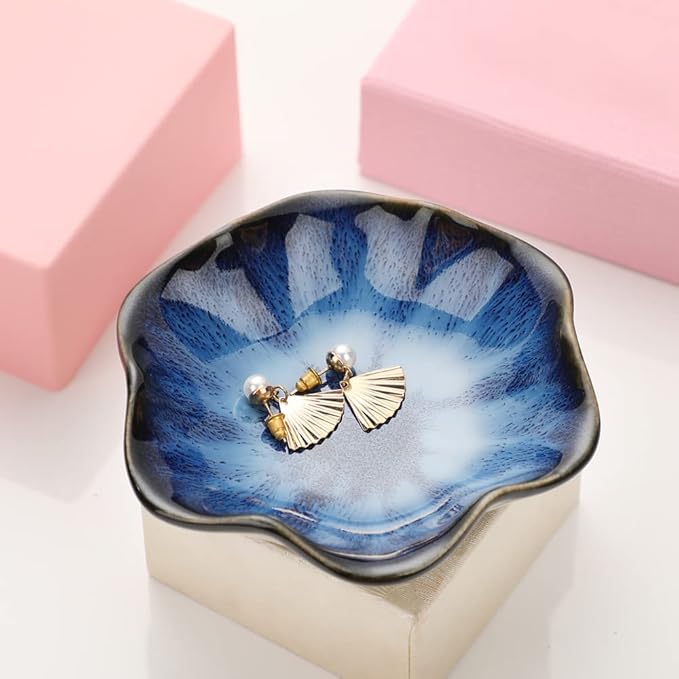 Ceramic Jewelry Dish,Leaf Jewelry Tray Key Tray,Small Ring Dish Holder Decorative Jewelry Plate Trinket Dish Catchall Tray Nightstand Decor for Entryway Table Room Decor Stocking Stuffers for Women