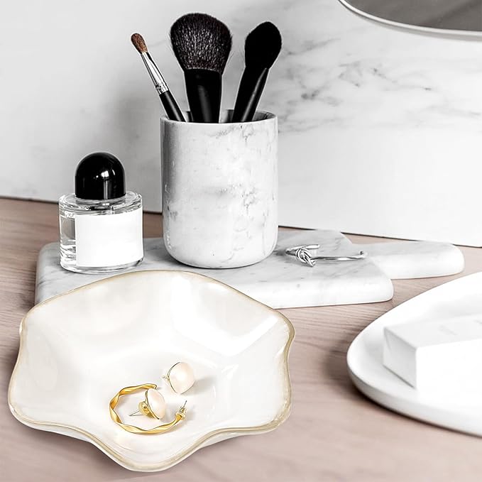 Ceramic Jewelry Dish,Ring Dish,Trinket Tray,Jewelry Tray Room Decor Bathroom Home Decor Gifts for Women Mom Sister Coworker Friend Bride(5.5in White)