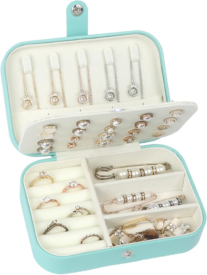 Hatori Travel Jewelry Box, PU Leather Small Jewelry Organizer for Women Girls, Portable Mini Travel Case Display Storage Holder Boxes for Stud Earrings, Rings, Necklaces, Bracelets