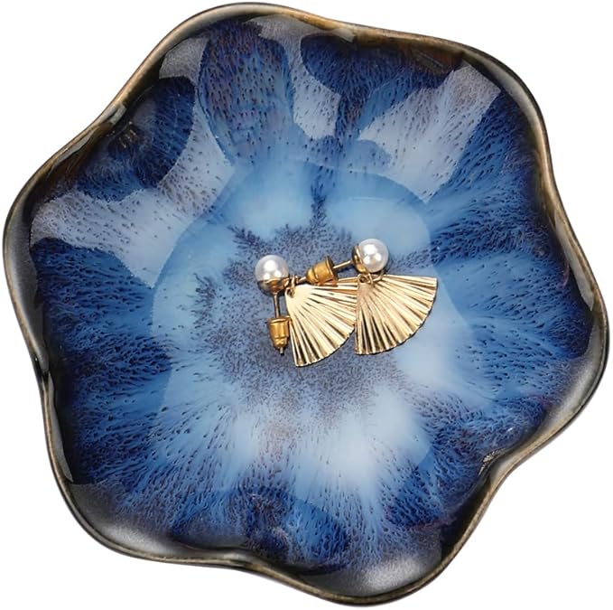 Ceramic Jewelry Dish,Leaf Jewelry Tray Key Tray,Small Ring Dish Holder Decorative Jewelry Plate Trinket Dish Catchall Tray Nightstand Decor for Entryway Table Room Decor Stocking Stuffers for Women