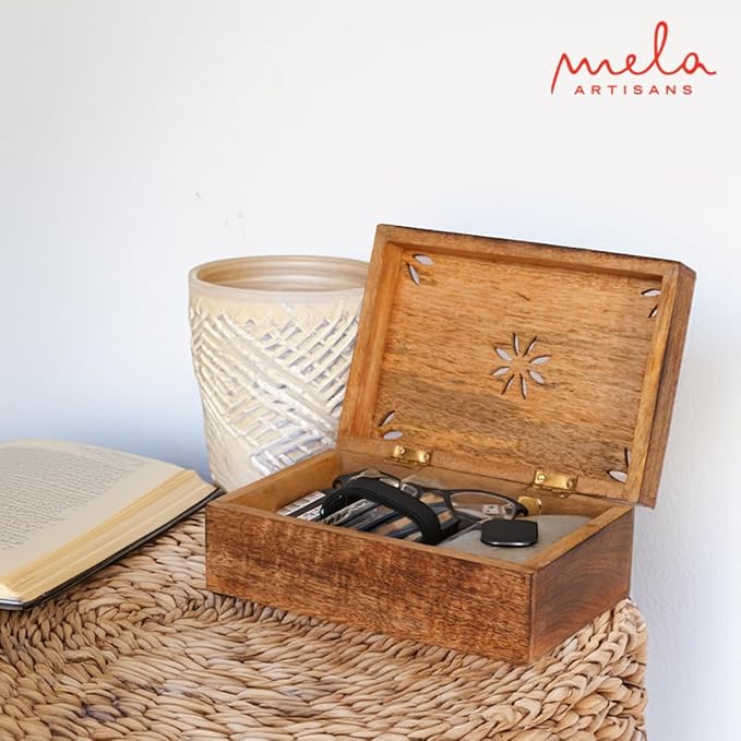 Mela Artisans Wooden Keepsake Box | Burnt Mango Wood Memory | Photo Storage Box with Hinged Lid | Decorative Storage Box | Large | 9x6x3.5 Inch