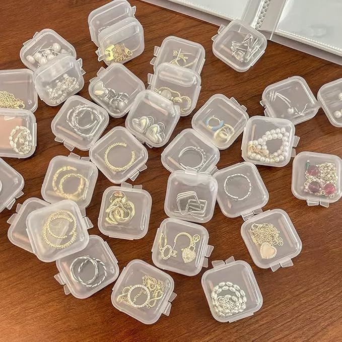 160Pcs Mini Jewelry Storage Containers,1.37 x 1.37 x 0.7 Inches, Clear Plastic Cases for Pearl Bracelets and Small Accessories (160)