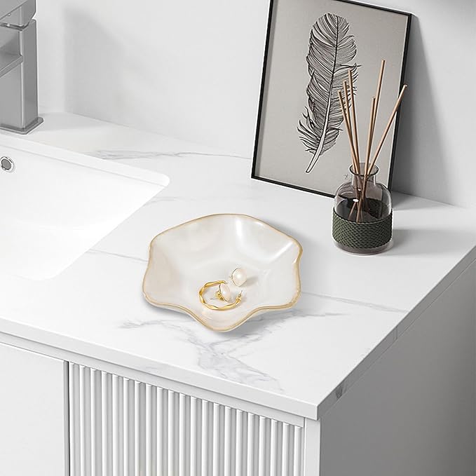 Ceramic Jewelry Dish,Ring Dish,Trinket Tray,Jewelry Tray Room Decor Bathroom Home Decor Gifts for Women Mom Sister Coworker Friend Bride(5.5in White)