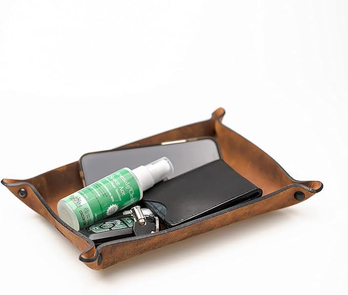 Main Street Forge Leather Valet Tray for Men â Rustic EDC Organizer for Keys, Phone & Wallet â Made in USA - Rustic Montana