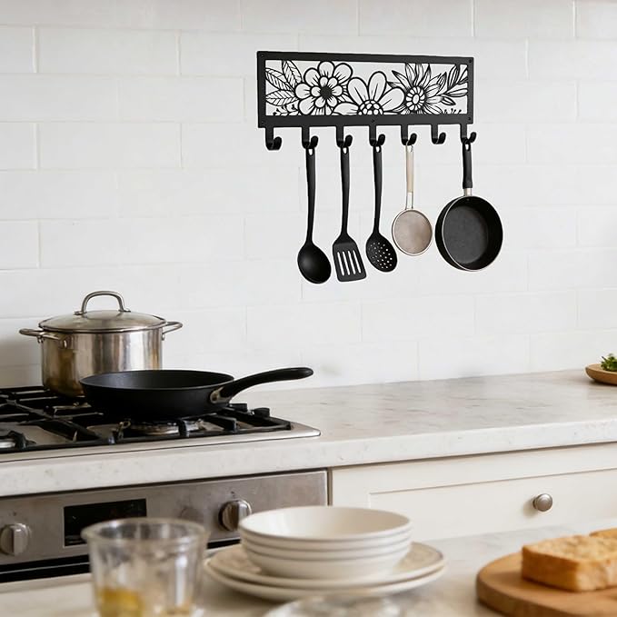 Black Metal Flower Wall Mount Rack with 7 Hooks, Decorative Wall Hanger for Coats, Jackets, Hats, Bags, Keys, Metal Wall Organizer for Bedroom, Bathroom, Kitchen, Living Room, Office, Home