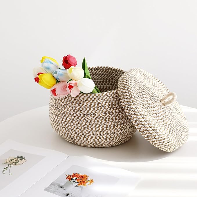 Round Storage Basket with Lid 8.25In Decorative Basket with Lid for Living Room for Weddings