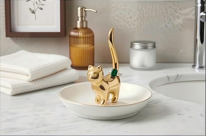 ROSA&ROSE Cat Ring Holder Jewelry Dish, Ceramic Trinket Tray with Gold Cat Ring Stand, Decorative Jewelry Organizer Plate for Rings Earrings Necklace, Vanity Tabletop Jewelry Storage