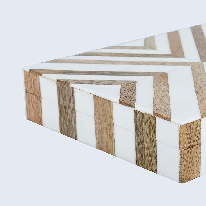 Handicrafts Home Decorative Keepsake Box 8x5 â Small Organizer Box with Lid, Boho Decorative Storage, Retro Memory Box, Unique Coffee Table DÃ©cor, Jewelry or Trinket Box, Modern Shelf Decorative Box