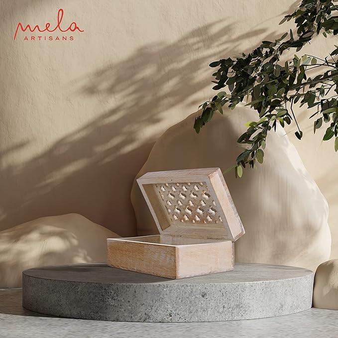 Mela Artisans Whitewash Wooden Keepsake Box | Handmade Decorative Memory & Trinket box for Jewelry,Photos & Letters | Wooden Storage Box with Hinged Lid | Medium |Trellis Design | 7.5 x 4.5x 3
