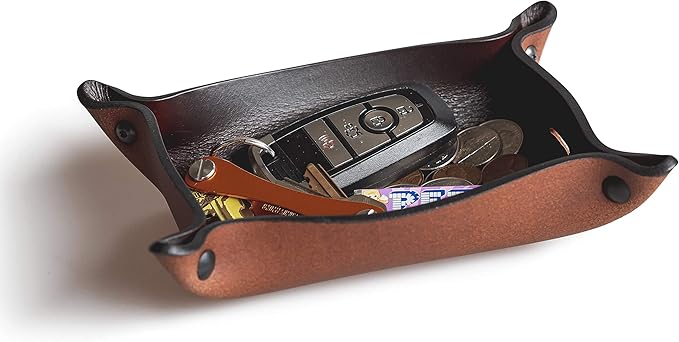 Main Street Forge Leather Valet Tray for Men â Rustic EDC Organizer for Keys, Phone & Wallet â Made in USA â Whiskey Barrel Brown