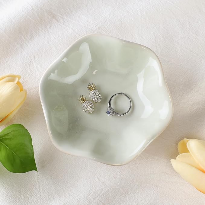 Green Lotus Leaf Shape Ring Jewelry Dish Holder,Small Trinket Jewelry Tray,Decorative Jewelry Plate Bowl,Key Bowl,Birthday Engegament Gifts for Women Friends,Ceramic