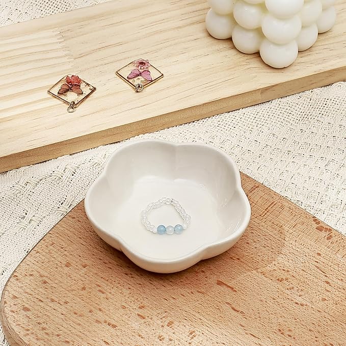 Koythin 2-Piece Small Trinket Dish, Ceramic Jewelry Ring Dish, Flower Key Holder Bowl for Women, Decorative Plate Tray for Dresser, Home Decor Organizer Trinket Tray (Five Petal Flower, White)