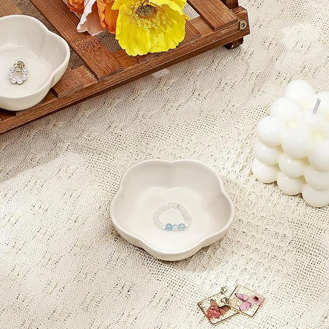 Koythin 2-Piece Small Trinket Dish, Ceramic Jewelry Ring Dish, Flower Key Holder Bowl for Women, Decorative Plate Tray for Dresser, Home Decor Organizer Trinket Tray (Five Petal Flower, White)