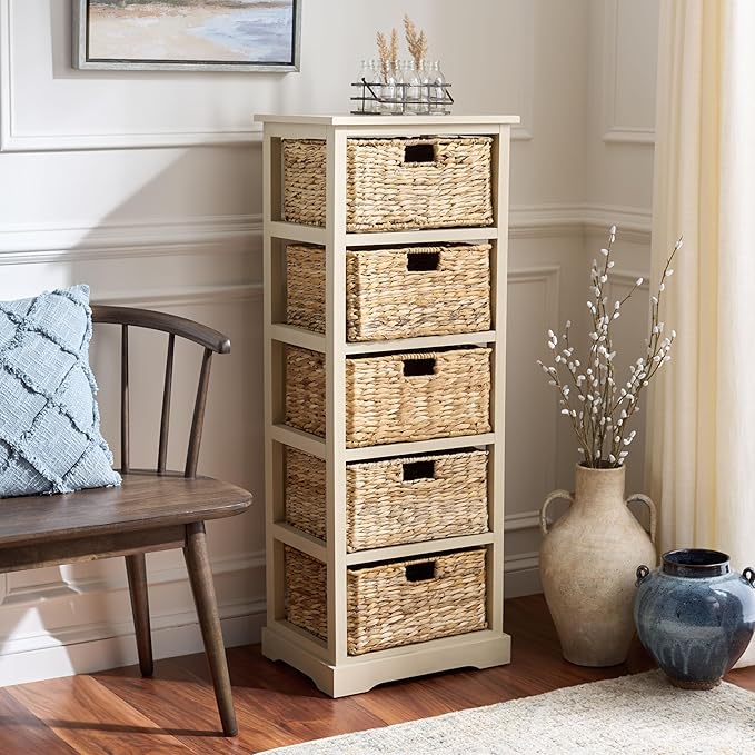 SAFAVIEH Home Collection â Vedette Sand 5-Basket Storage Tower, Natural Rattan Accent Design, Fully Assembled (AMH5739G)